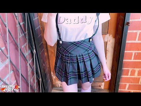 ❤️ Schoolgirl Sucks nws dick tob thiab fucks es tsis txhob ntawm chav kawm. ❤️❌ Super porn ntawm peb