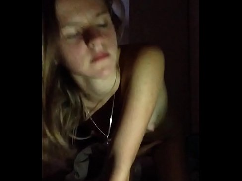 ❤️ Ib tug ntxhais masturbates thiab cums ❤️❌ Super porn ntawm peb